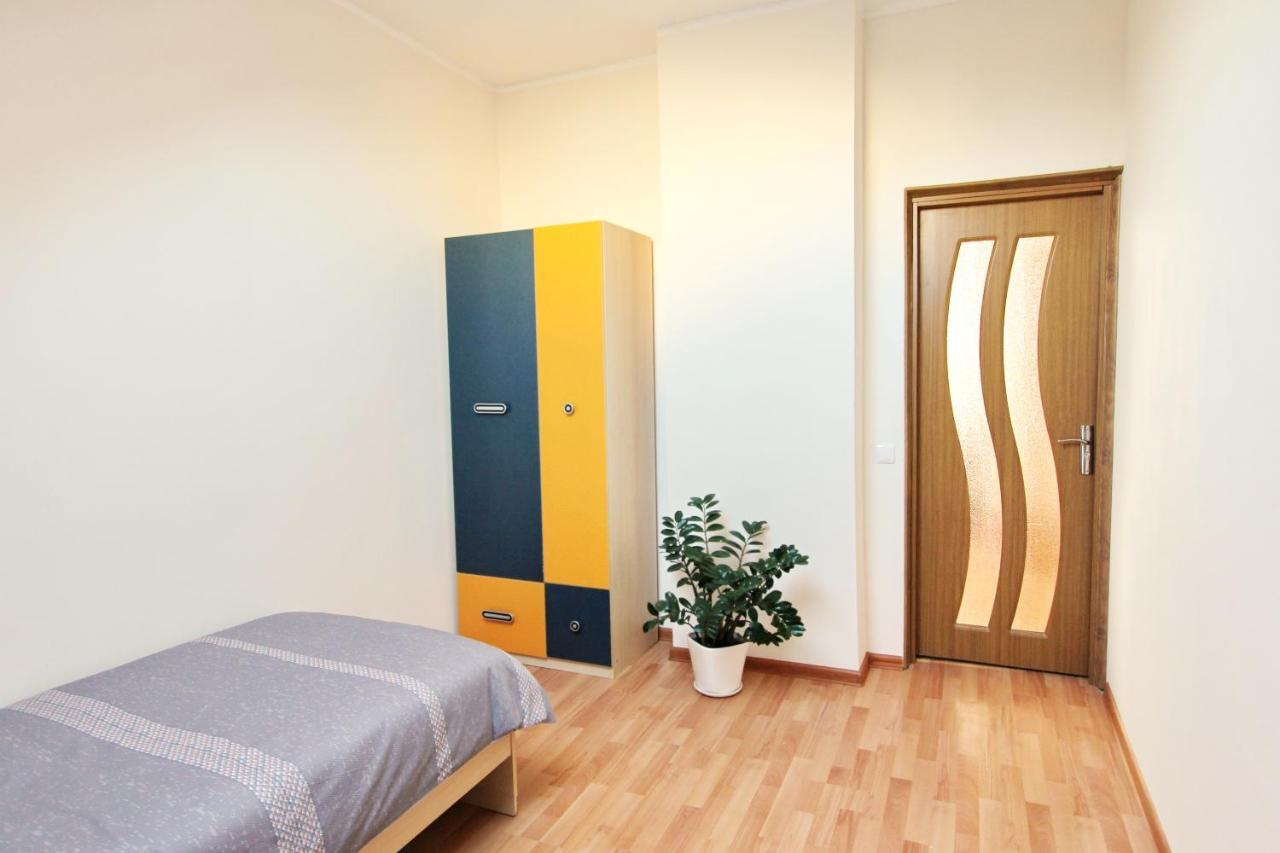 Apartments By The Lake With Fireplace تراكي المظهر الخارجي الصورة